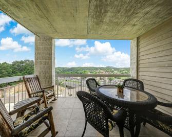 Whispering Pines Condos by VTrips - Pigeon Forge - Balcony