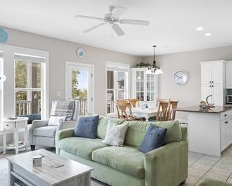 Ocean Club R202, Soundfront Condo in Indian Beach, NC! - Indian Beach - Living room