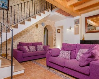 Rural House in Inca Mallorca in the Center of the Island - Inca - Sala de estar