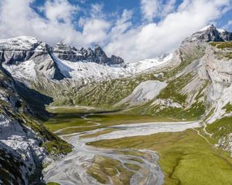 Superior Alpine by Interhome - Laax