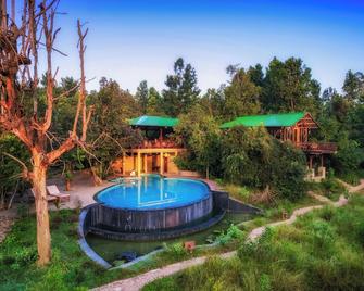 Kanha Jungle Camp - Mukki - Pool