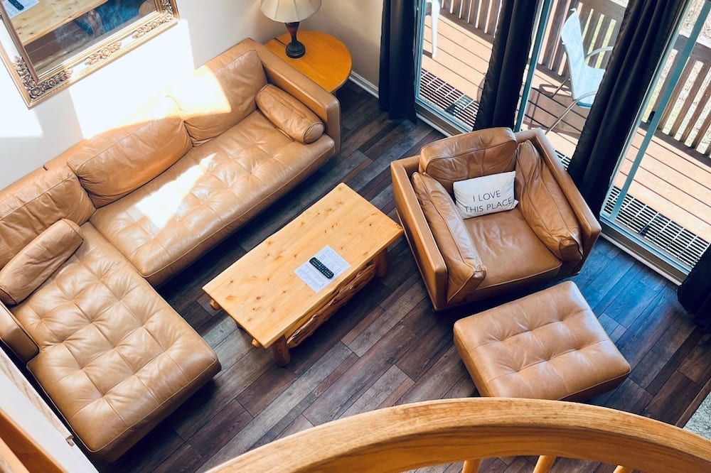 Experience Luxury and Valley Views in Entleback's Renovated Two-Bedroom Loft Condo - Jackson - Stue