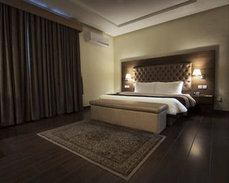 Hotel One Tariq Road Multan - Multān