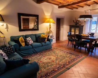 Appartamento I Bacchettoni - Pistoia - Soggiorno