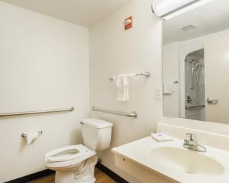Motel 6 Newport - Newport - Baño