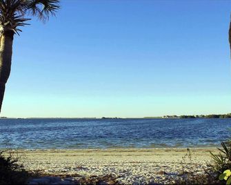 Snowbirds' Dream, Minutes From The Beach, Shopping, Nature And Biking Trails - Holiday - Playa