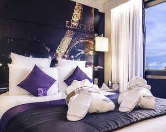 Hôtel Mercure Paris Centre Tour Eiffel - París - Habitación