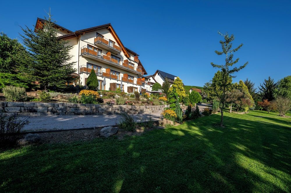 Hotel-Gasthof Rose - Oberkirch - Gebäude