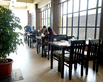 Hotel Orchard Coorg - Ponnampet - Restaurante