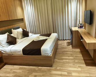 Hotel Sanket Inn, Wakad, Pune - Pune - Habitación