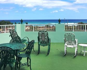 Hostal El Retiro - Cárdenas - Balcony