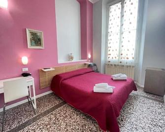 Hotel Serena - Arenzano - Schlafzimmer