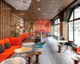 Bandb Hotel Düsseldorf-hbf - Düsseldorf - Lounge