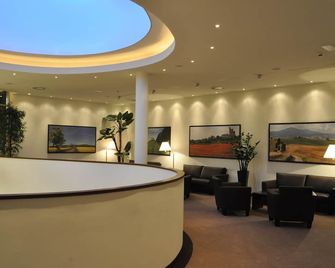 Casino & Hotel ADMIRAL Kozina - Kozina - Lobby