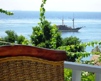 Baliku Dive Resort - Abang - Balkon