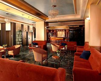Savoy Hotel - El Pireo - Sala de estar