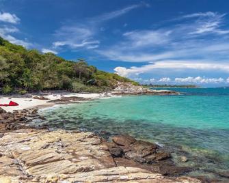 Jirawan Hotel - Ko Samet