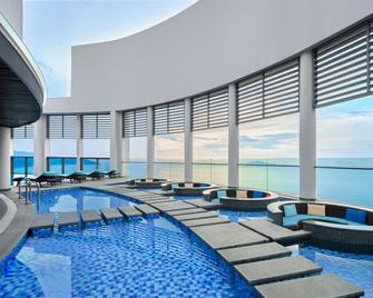 Four Points by Sheraton Danang - דה נאנג - בריכה