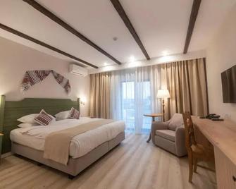 Krystal Boutique Mansion - Hunedoara - Slaapkamer