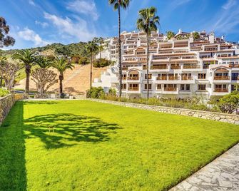 Bright Catalina Island Condo w/ Ocean Views! - Avalon - Gebäude