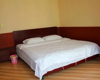 Qingdao Huake Holiday Hotel - تشينغداو