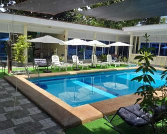 Mangotree Apartel & Resort - Panglao - Pool