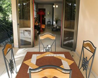 Casa Miramar 1956 - Havana - פטיו