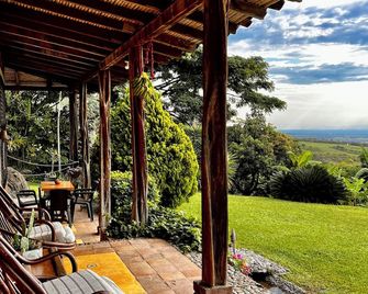 Ventanas Parapente Piedechinche - Bed and Breakfast Premium - El Cerrito - Balcón