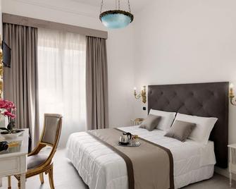 Hotel Berna - Florenz - Schlafzimmer
