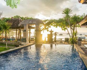 Bungalow No 7 - Nusa Penida - Piscină