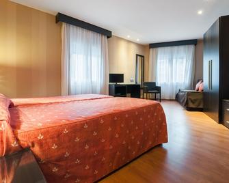 Hotel Casanova - Fraga - Bedroom