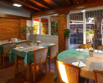Hotel & Apartments Rinaldo - Borgomanero - Restaurant
