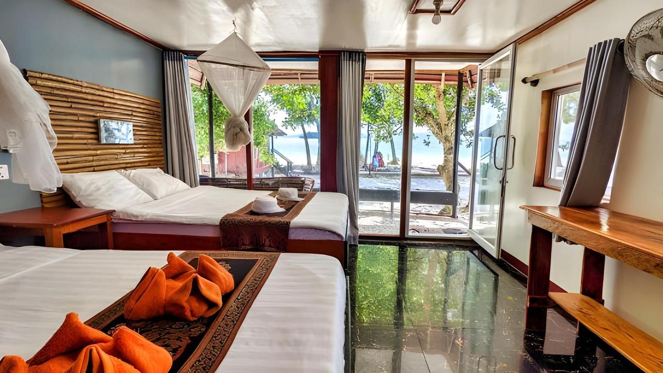 Pura Vita Resort