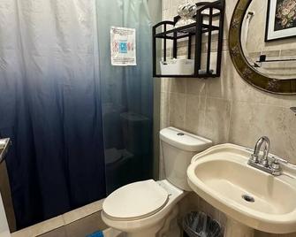 Cozy house near SJ w/ light 24/7 - San Juan