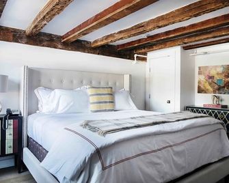 Maison Vivienne Southampton - Southampton