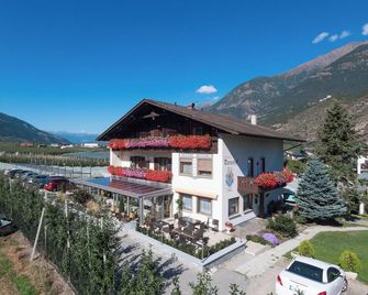 Pension Tannenhof - Laces
