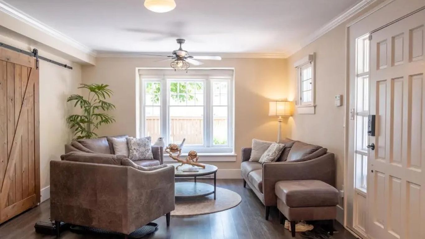 Kelowna Bed & Breakfast - Chatham House