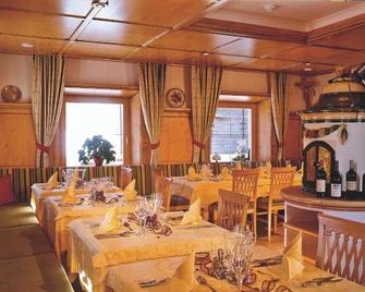 Hotel Goldener Adler - Curon Venosta/Graun im Vinschgau - Ресторан