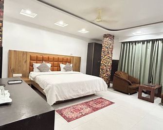 Hb International (A Unit Of Hotel Rajkamal) - Deoghar - Habitación