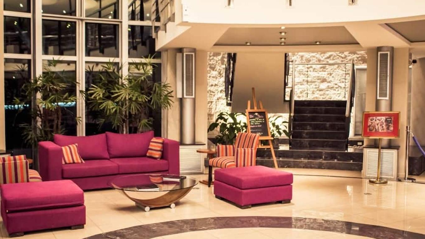 Maran Suites & Towers