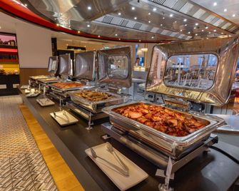 Novotel Sydney on Darling Harbour - Sydney - Buffet