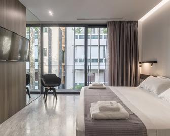 The Duke Boutique Suites - Athens - Bedroom