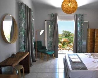 Kykeon Studios - Kato Katelios - Habitación