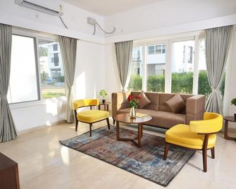 Spree Resort at Century Wintersun - Bangalore - Stue