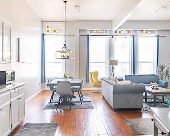 Greely Gaslamp - Loft W Parking & 4 Beds #301 - San Diego