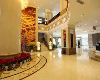Chifeng Jiuyu Century Hotel - Chifeng - Lobby