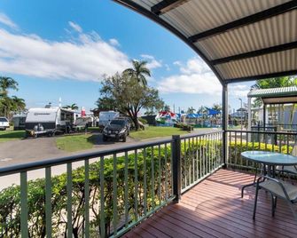 Cluden Park Motor Inn - Townsville - Balkong