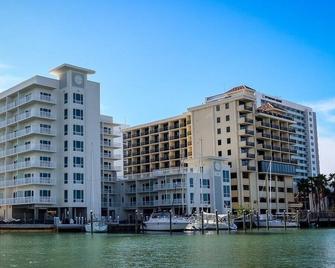 Charthouse Clearwater Beach Marina Hotel - Clearwater - Bygning