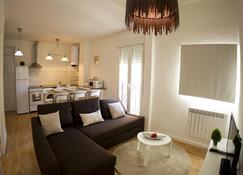 Apartamento Santo Tomas 23 Dcha - Haro - Living room