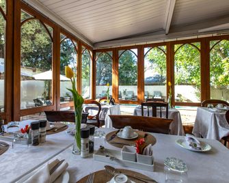 Evergreen Manor and Spa - Stellenbosch - Restaurant